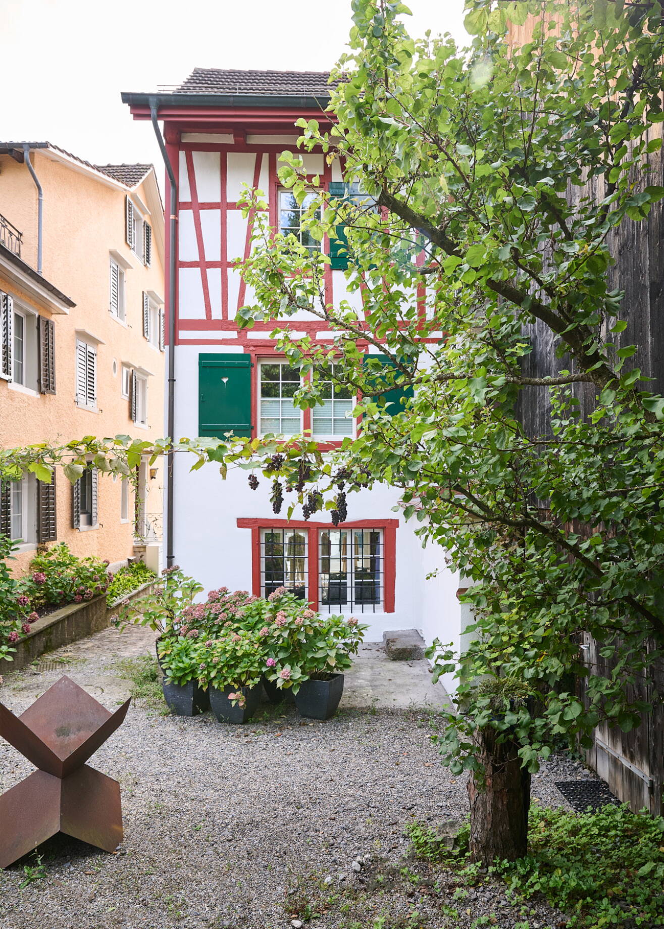 bauwerkstadt_meilen_sanierung_fassade_denkmalschutz_2025_fotogataric_039.jpg bauwerkstadt_meilen_sanierung_fassade_denkmalschutz_2025_fotogataric_039.jpg