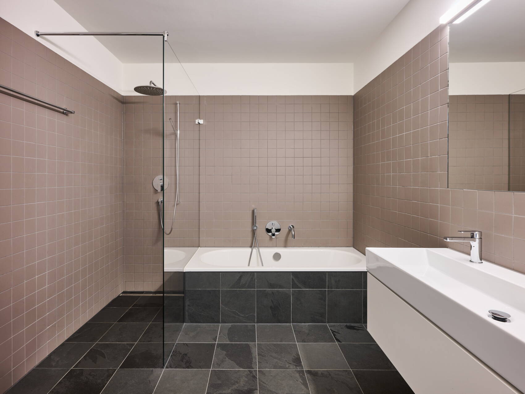 bauwerkstadt_umbau_wohnung_kettberg_2021_fotogataric_02_zg.jpg bauwerkstadt_umbau_wohnung_kettberg_2021_fotogataric_02_zg.jpg