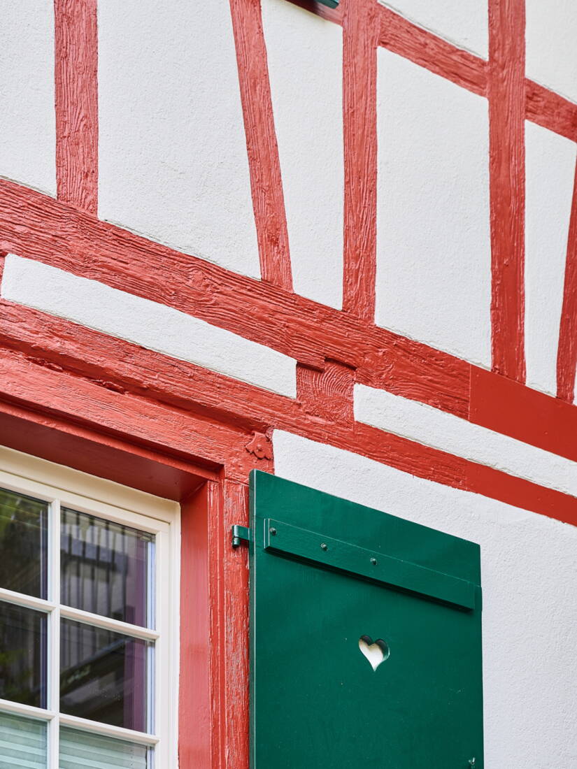 bauwerkstadt_meilen_sanierung_fassade_denkmalschutz_2025_fotogataric_040.jpg bauwerkstadt_meilen_sanierung_fassade_denkmalschutz_2025_fotogataric_040.jpg