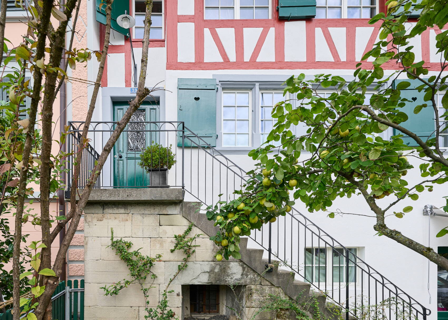 bauwerkstadt_meilen_sanierung_fassade_denkmalschutz_2025_fotogataric_028.jpg bauwerkstadt_meilen_sanierung_fassade_denkmalschutz_2025_fotogataric_028.jpg